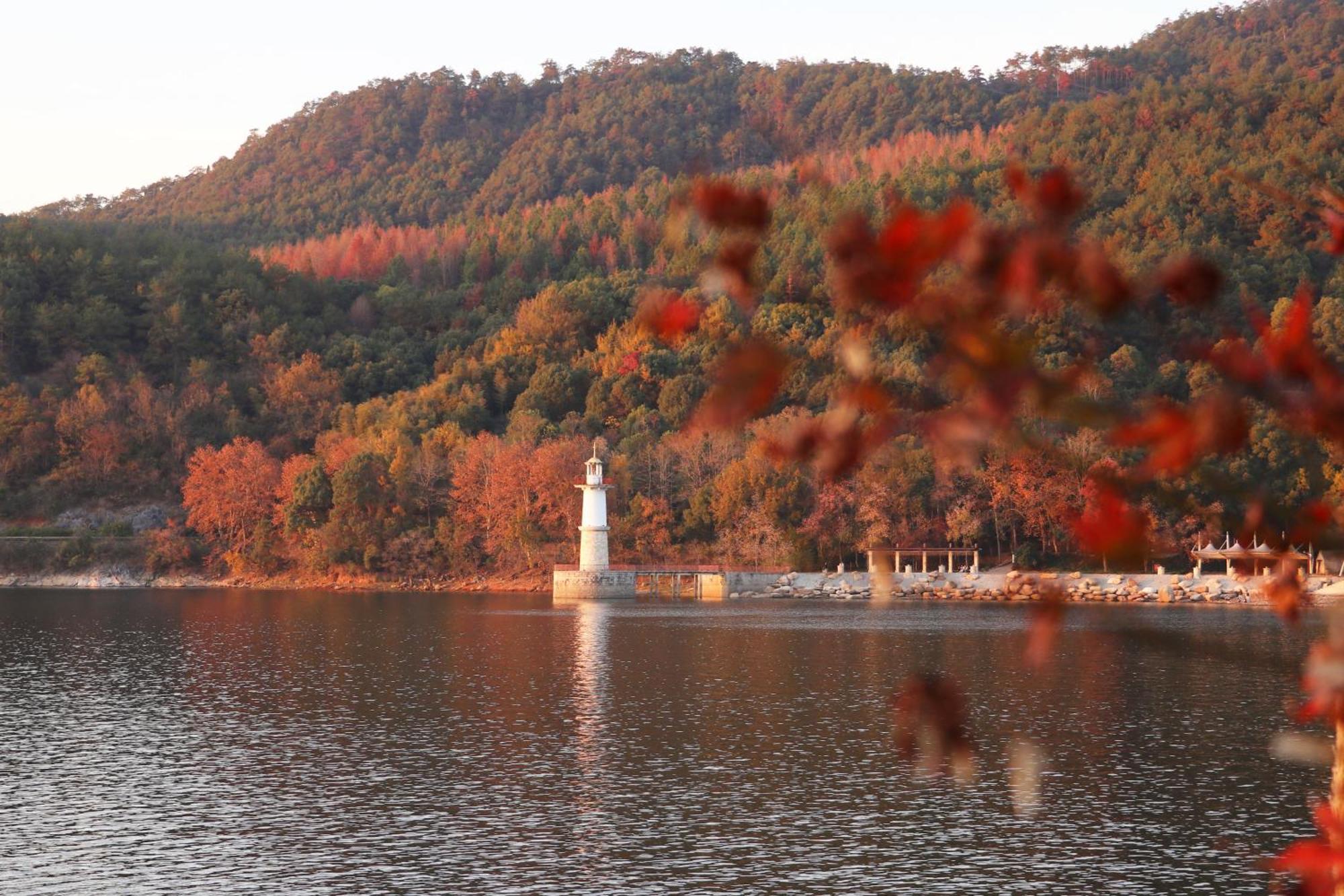 Intercontinental One Thousand Island Lake Resort By Ihg Chun'an Екстер'єр фото