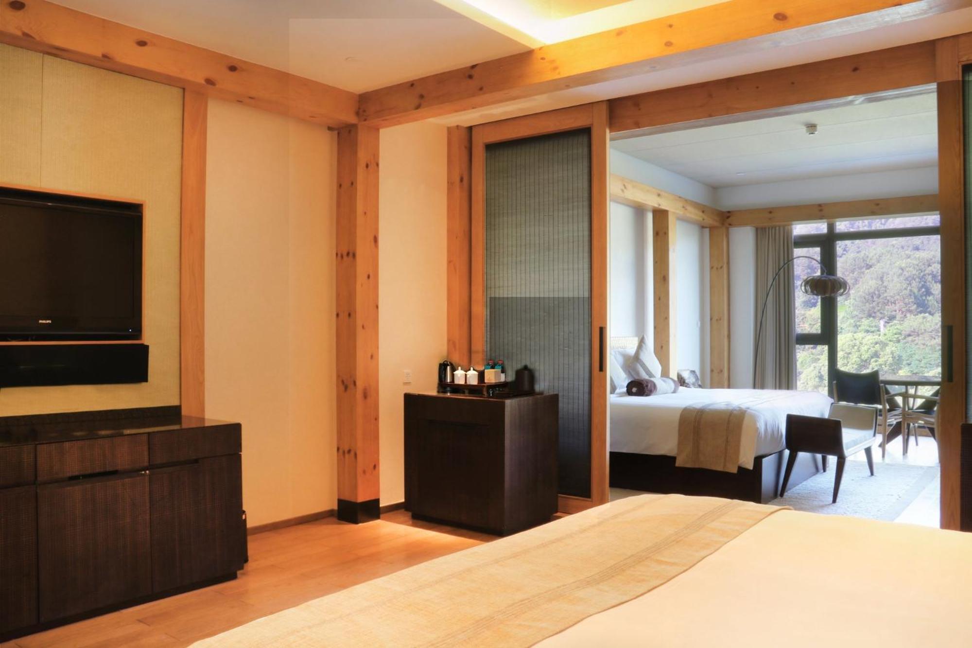 Intercontinental One Thousand Island Lake Resort By Ihg Chun'an Екстер'єр фото
